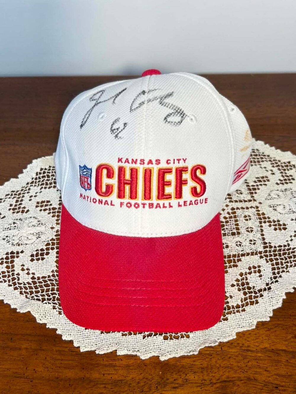 Autographed Kansas City Chiefs Vintage Hat – Signed by Pro Bowler Joe Thuney #62
